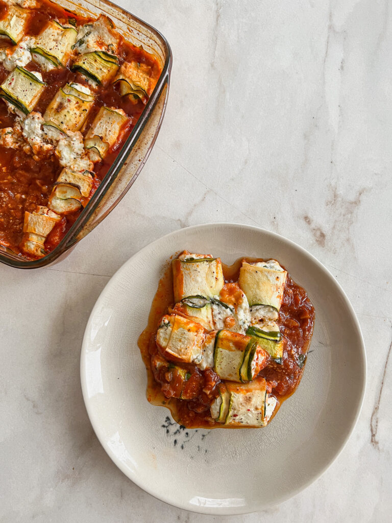Cannelloni z cukinii z nadzieniem ricottowym