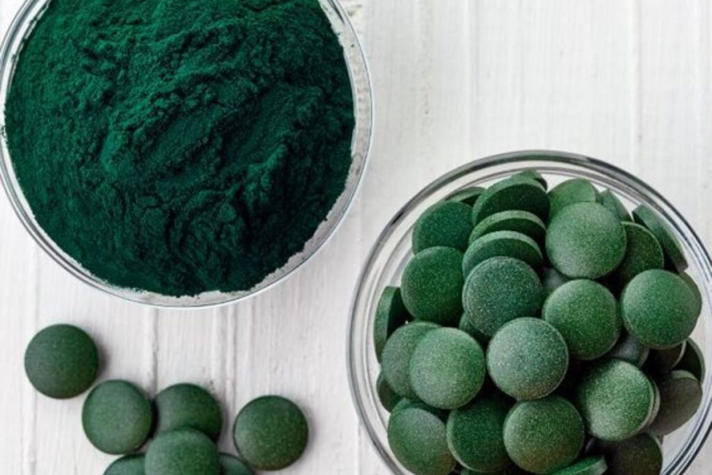 Spirulina – Powder vs Tablets